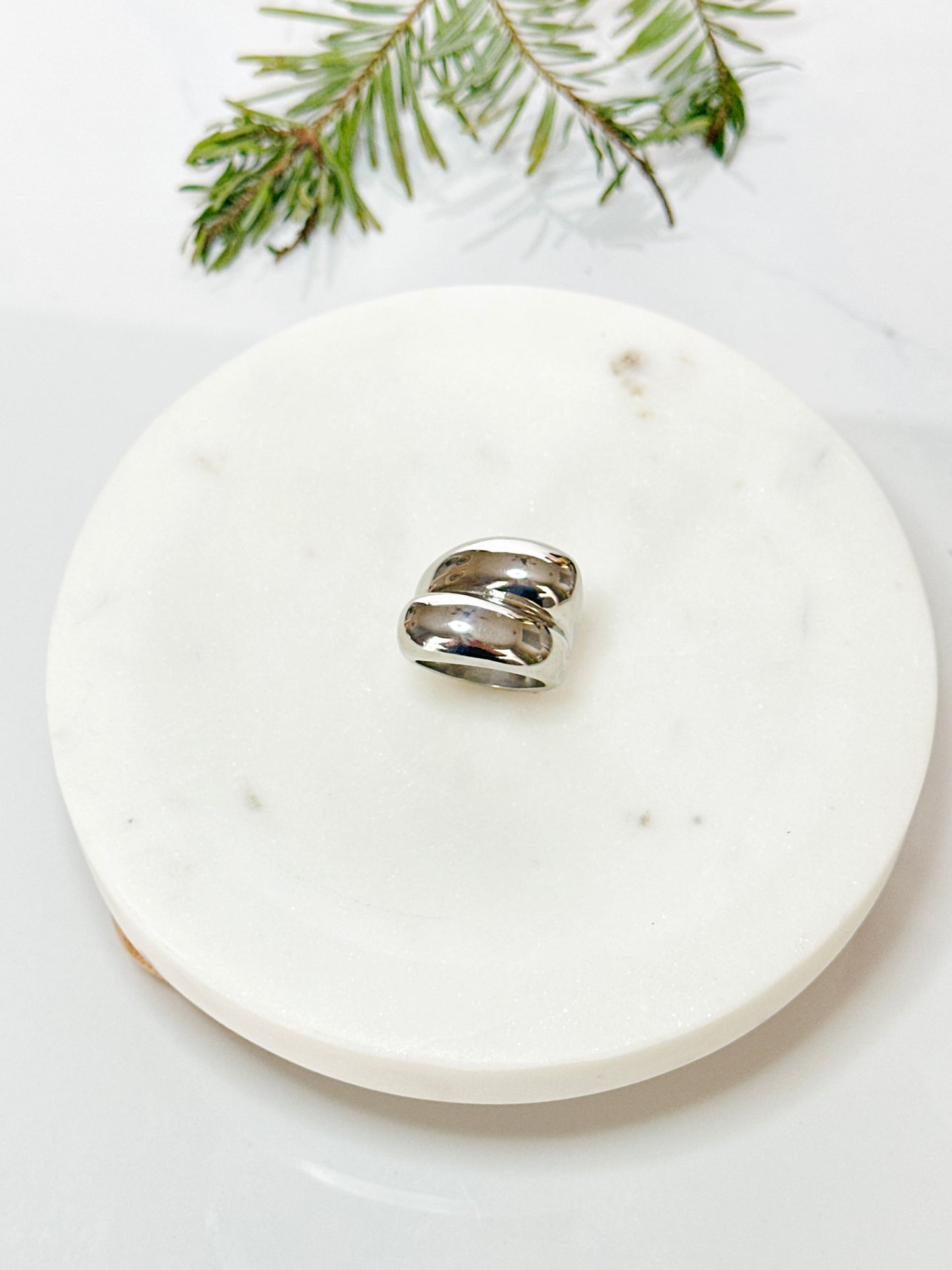 Curve Ring - Adorn U