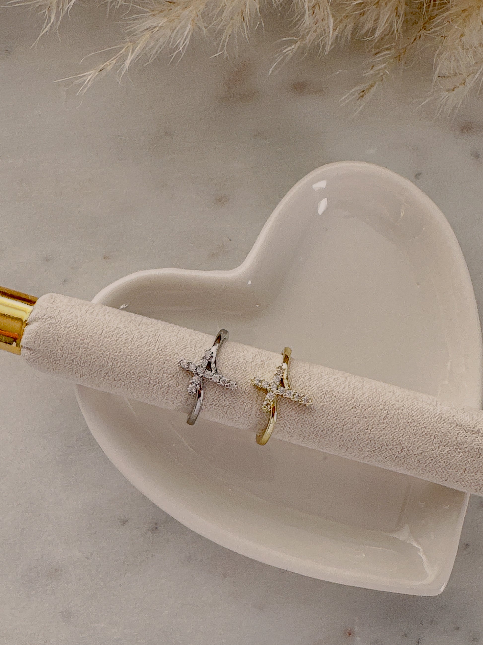 Alicia Cross Ring - Adorn U