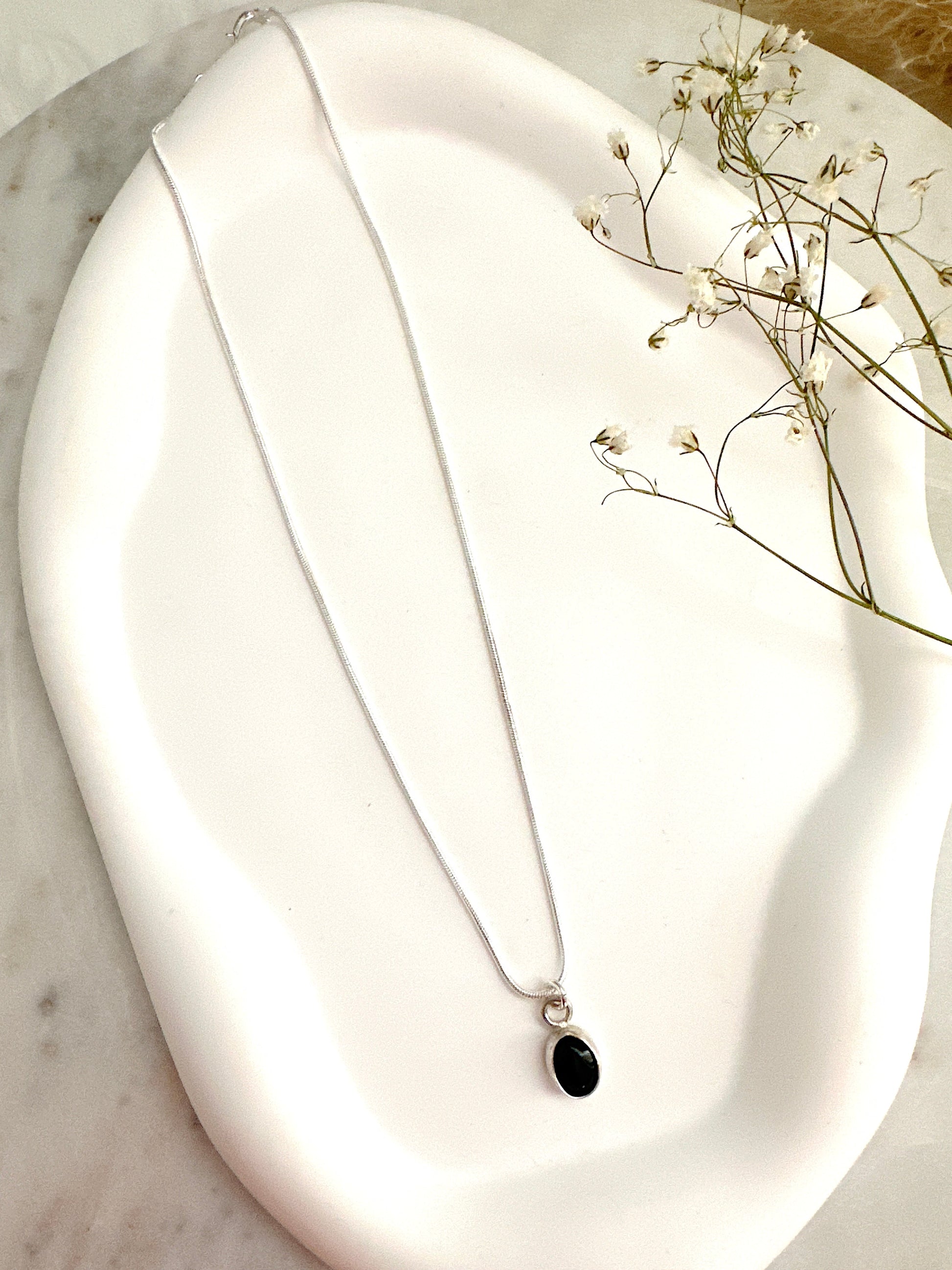 Black Agate Necklace Adorn U