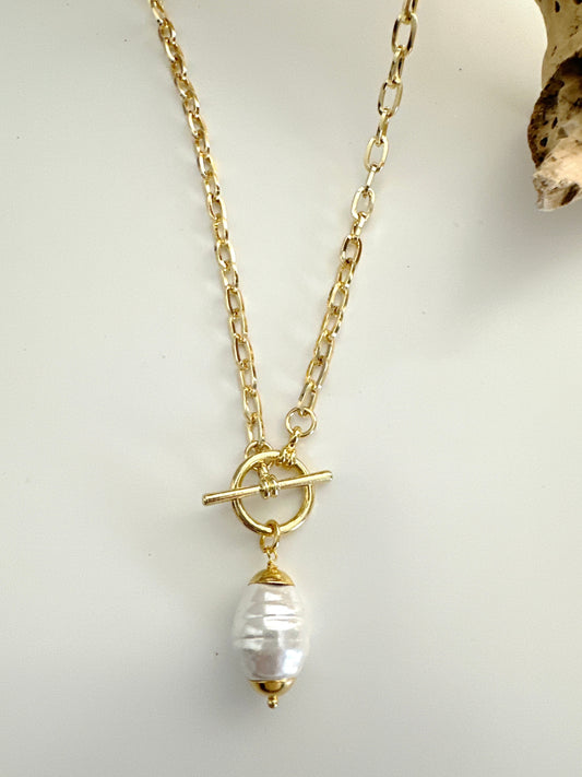 Long Freshwater Pearl Drop Adorn U