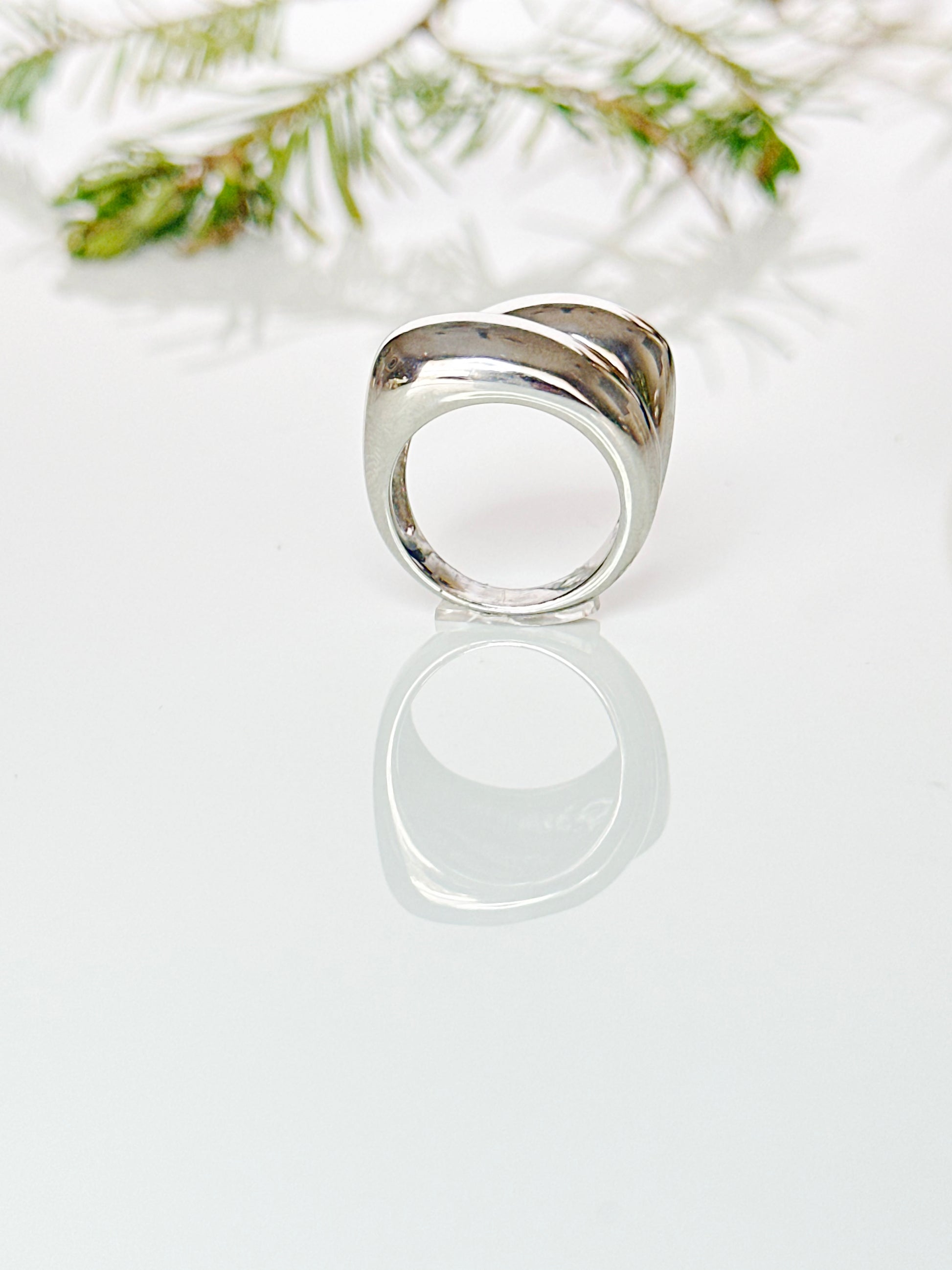 Curve Ring - Adorn U