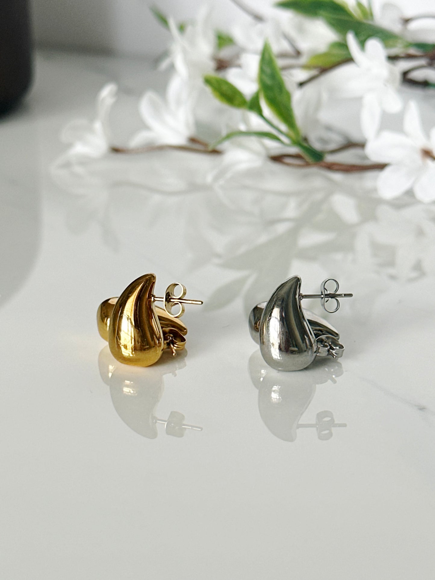 Kylie Tear Drop Earring (small) - Adorn U