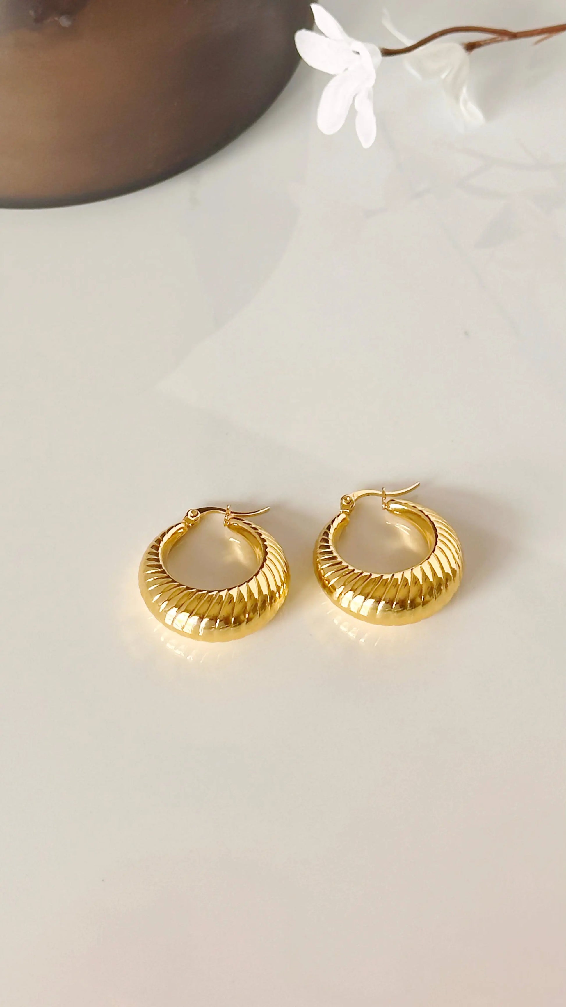 Ribbed Ribbon Bottom Hoop - Adorn U
