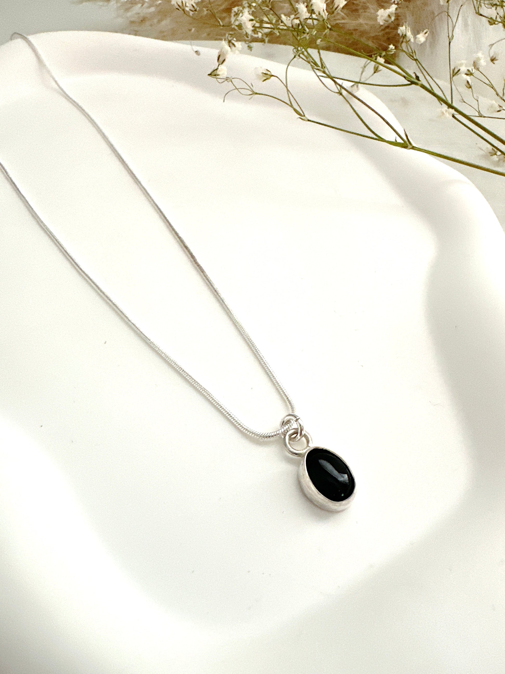Black Agate Necklace Adorn U