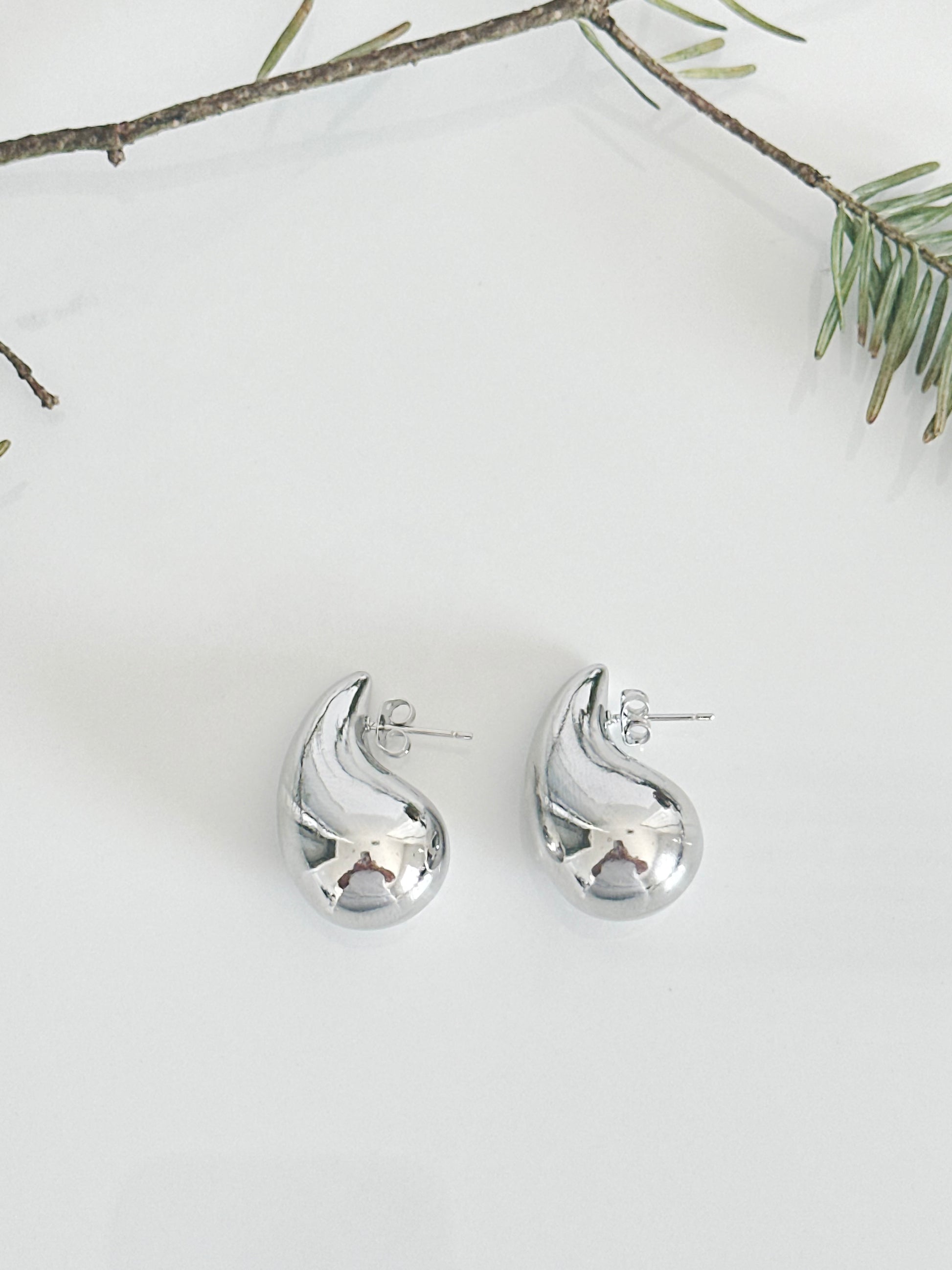 Kylie Tear Drop Earrings (mid Size) - Adorn U