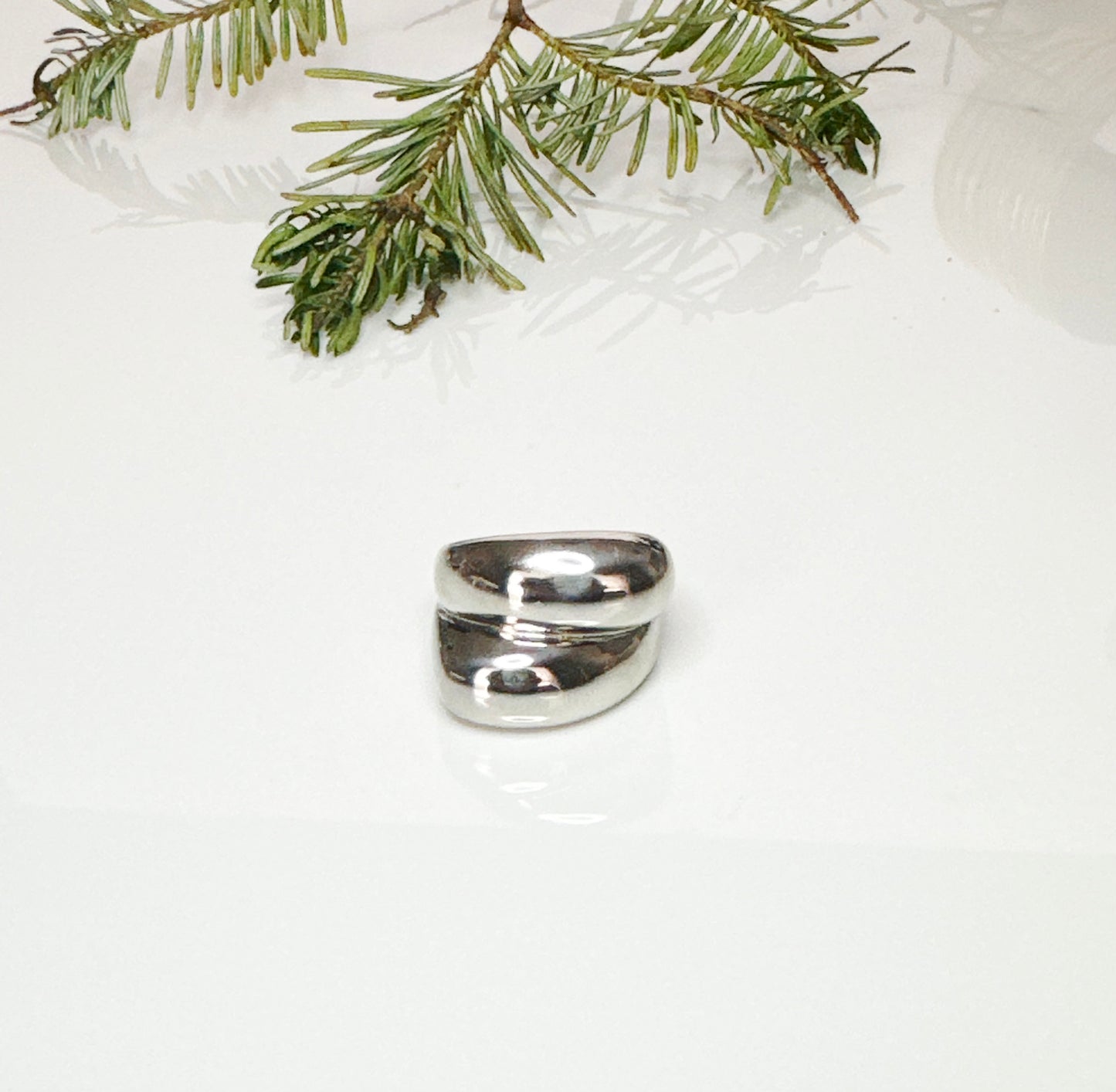Curve Ring - Adorn U