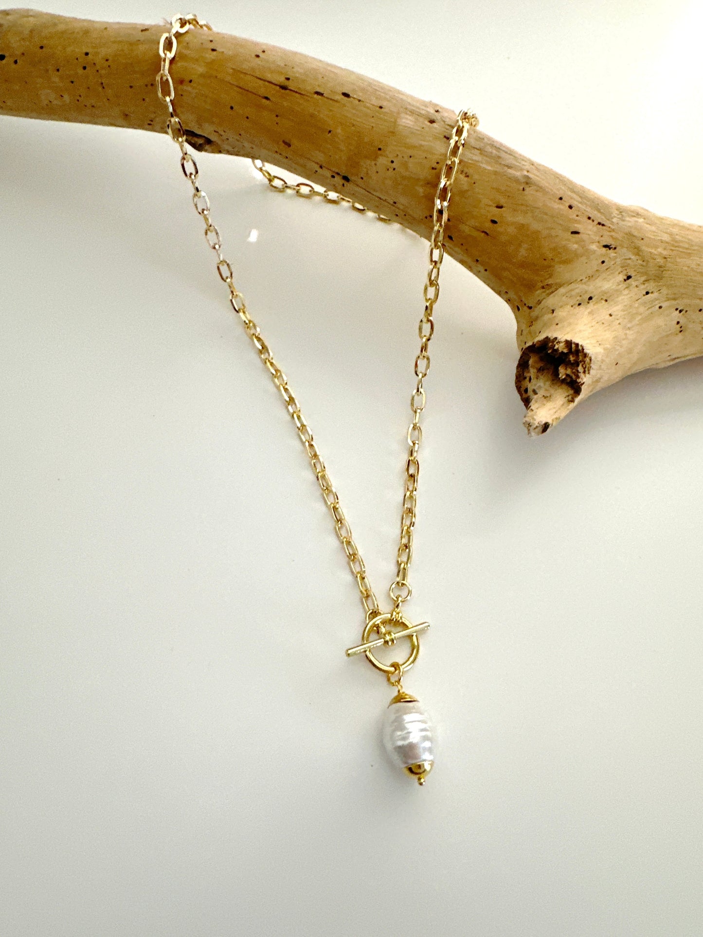 Long Freshwater Pearl Drop Adorn U