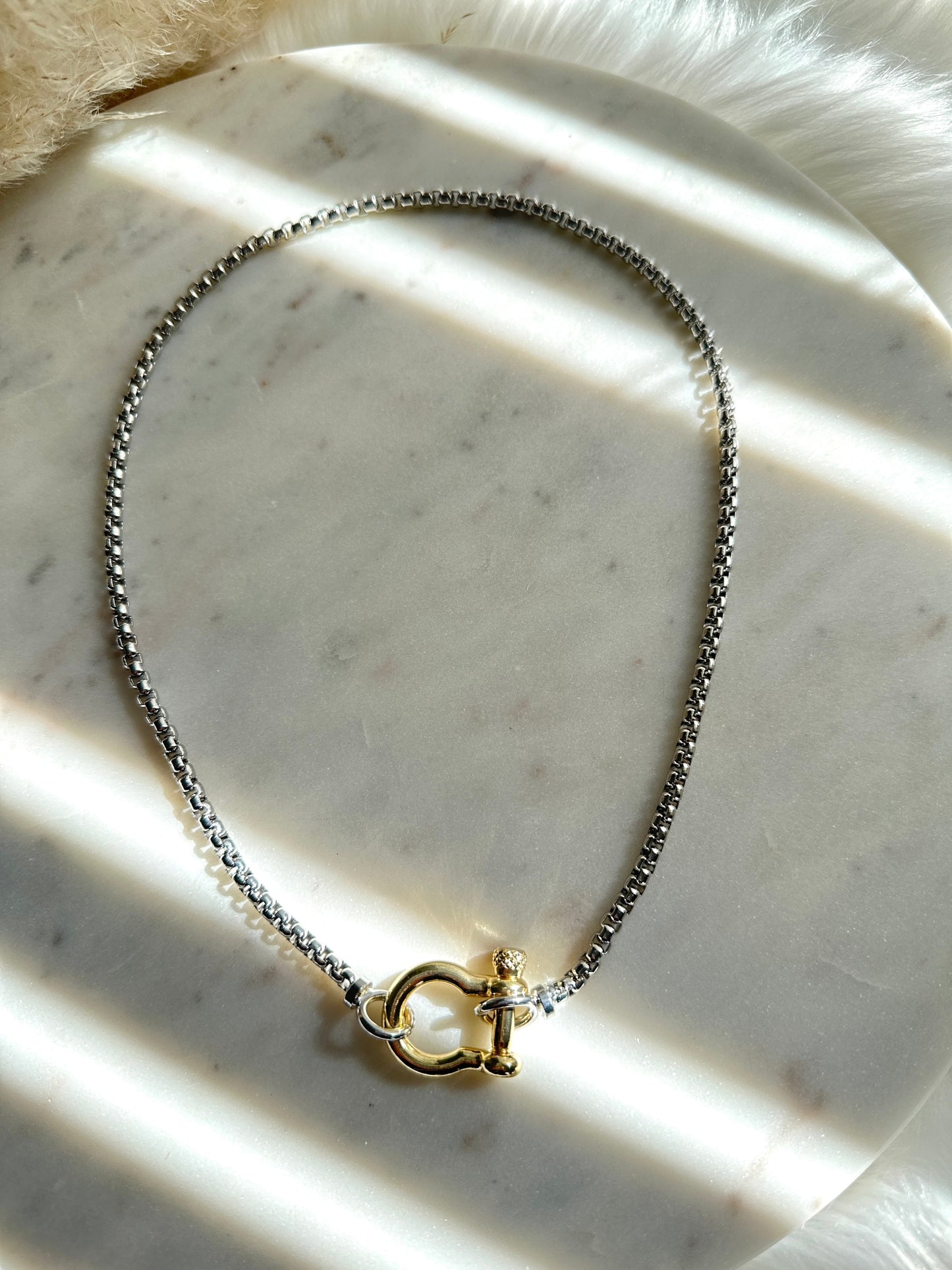 Horse Shoe Buckle Necklace Adorn U