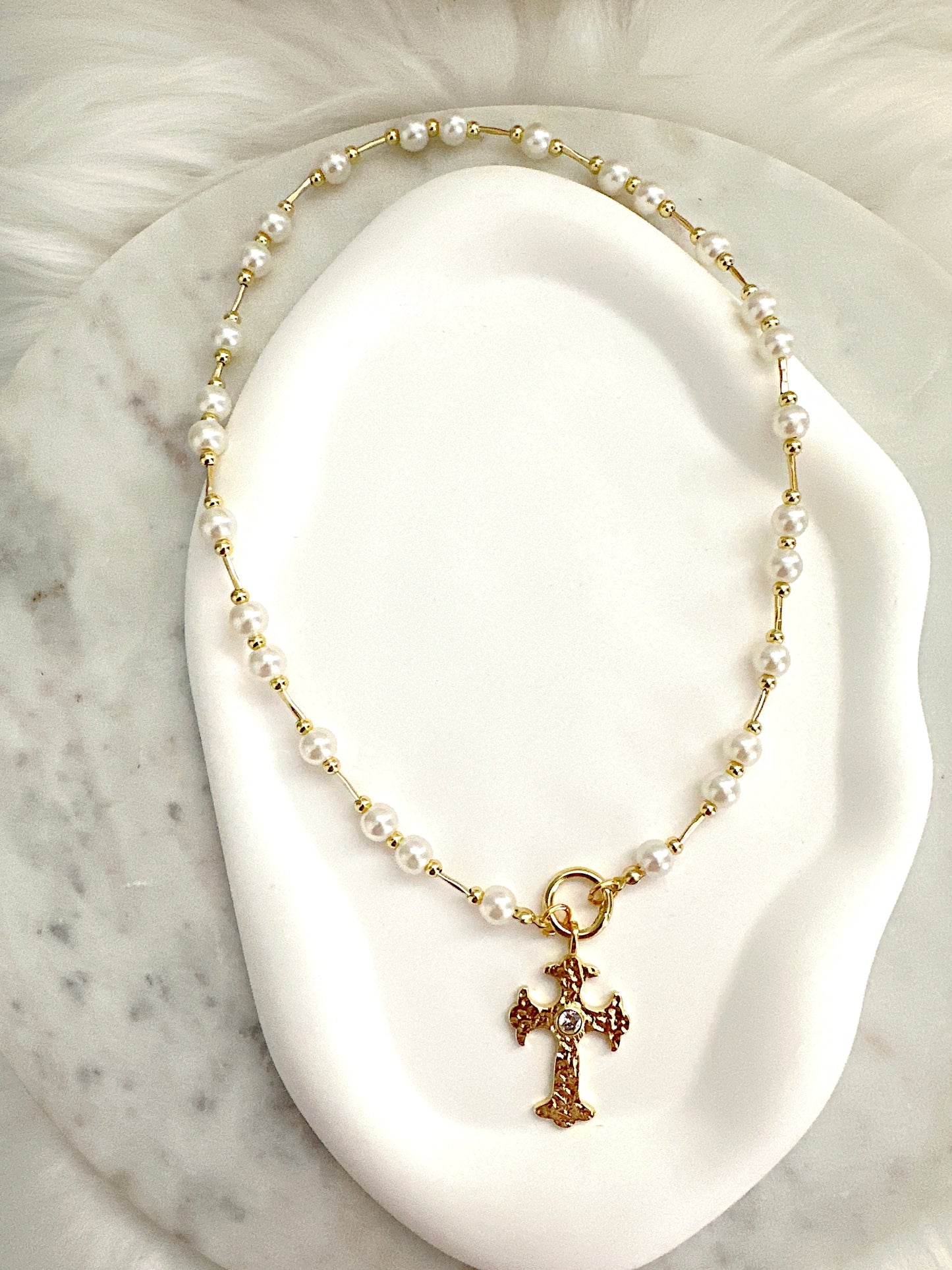 Gloria Pearl and Cross Necklace Adorn U