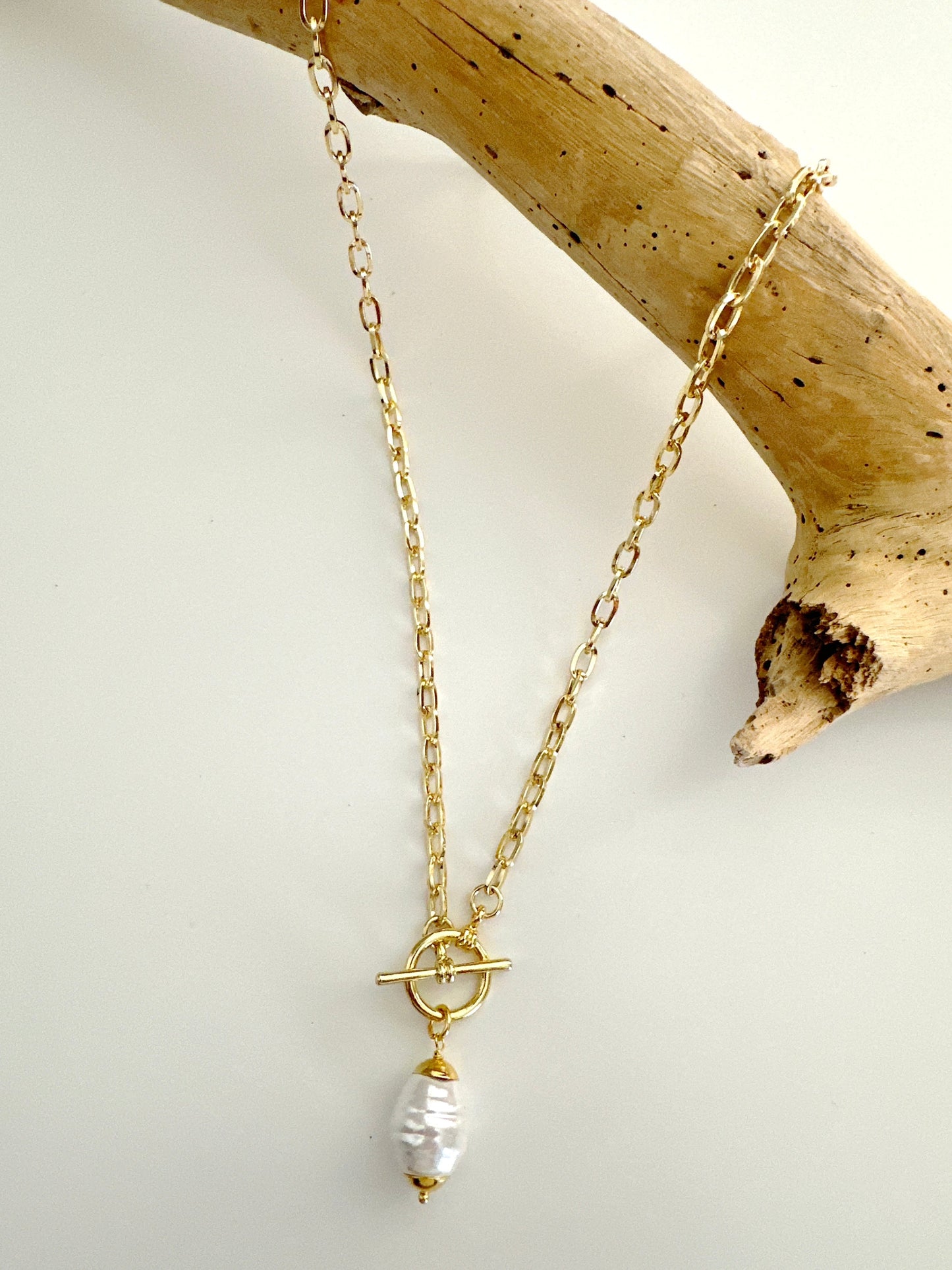 Long Freshwater Pearl Drop Adorn U