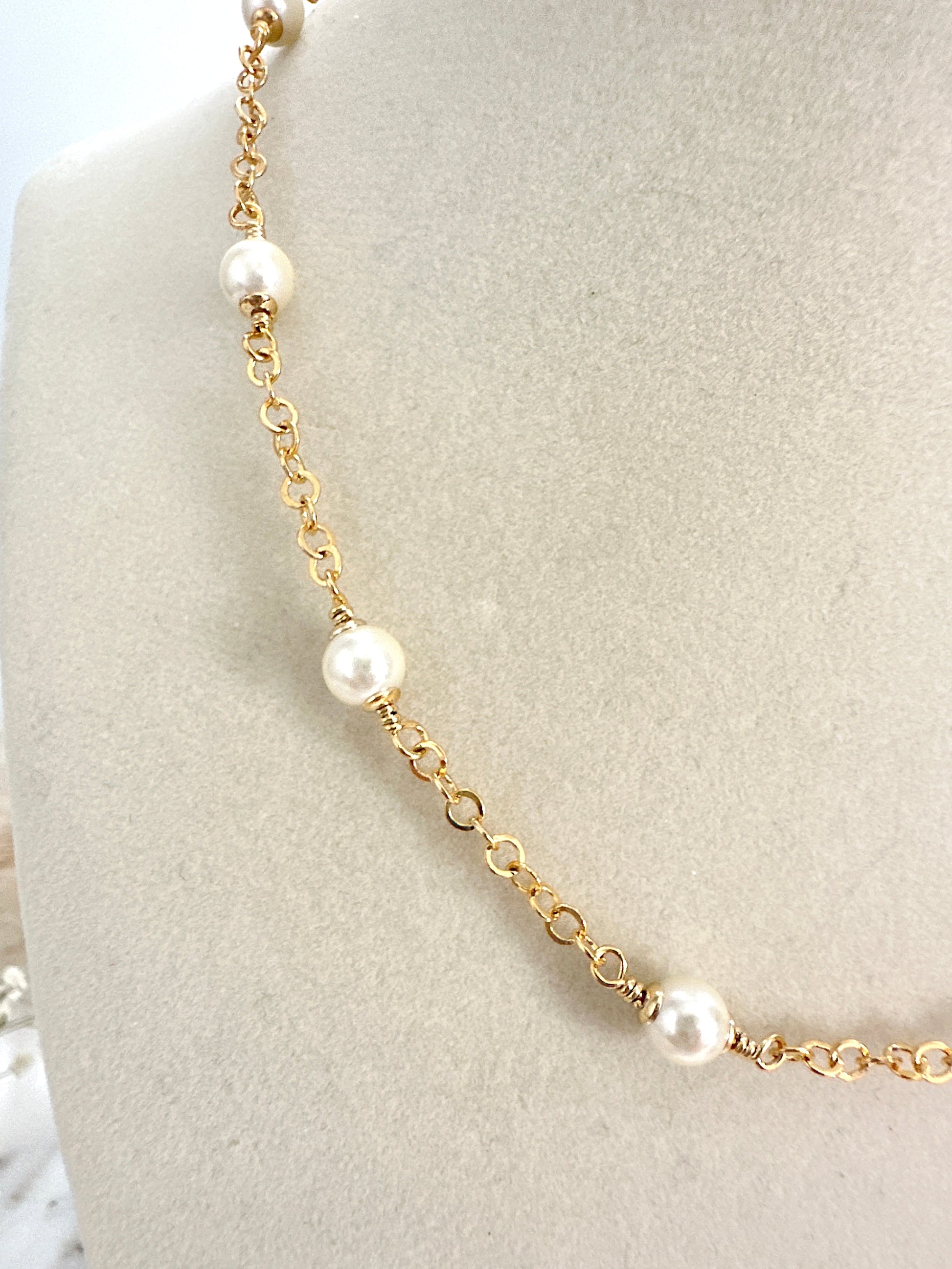 Stainless Steel Pearl Necklace and Bracelet Set Mayte Jewelry