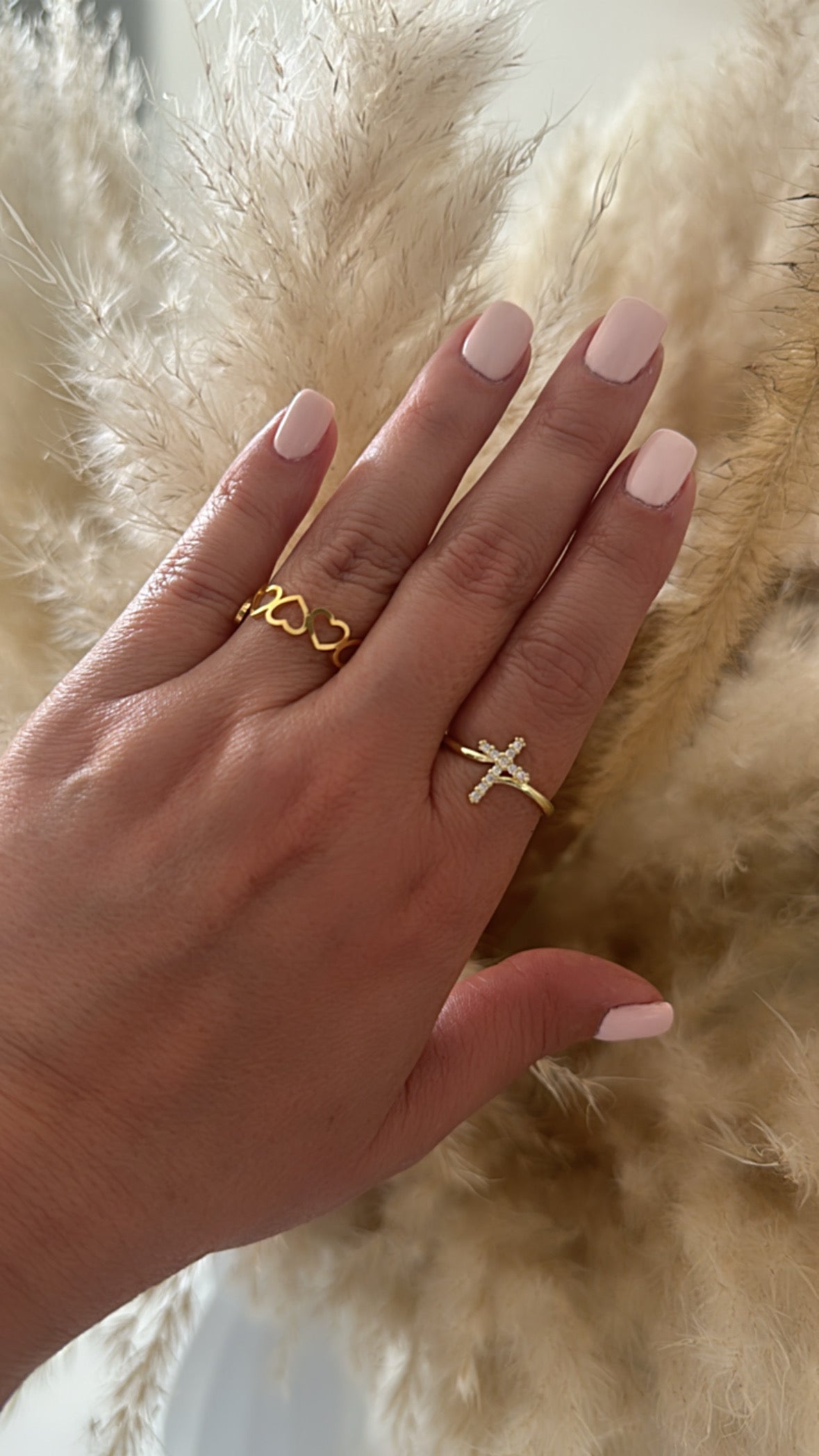 Alicia Cross Ring - Adorn U