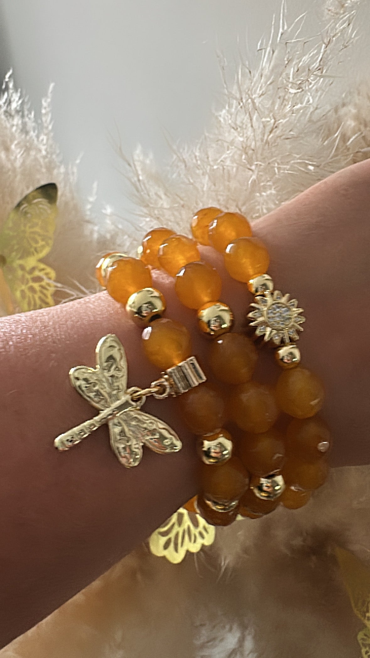 Sunflower and Dragonfly Adorn U