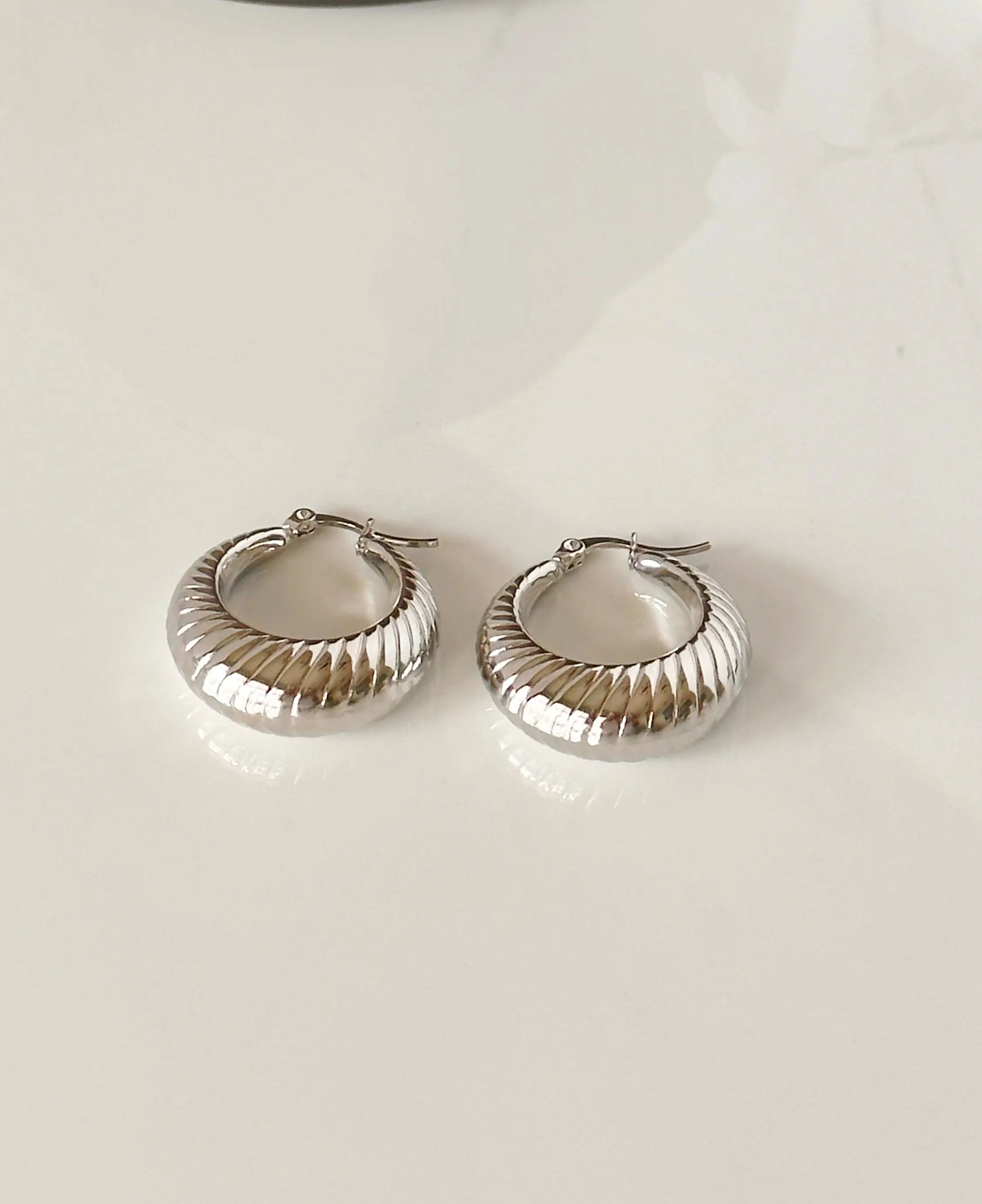 Ribbed Ribbon Bottom Hoop - Adorn U