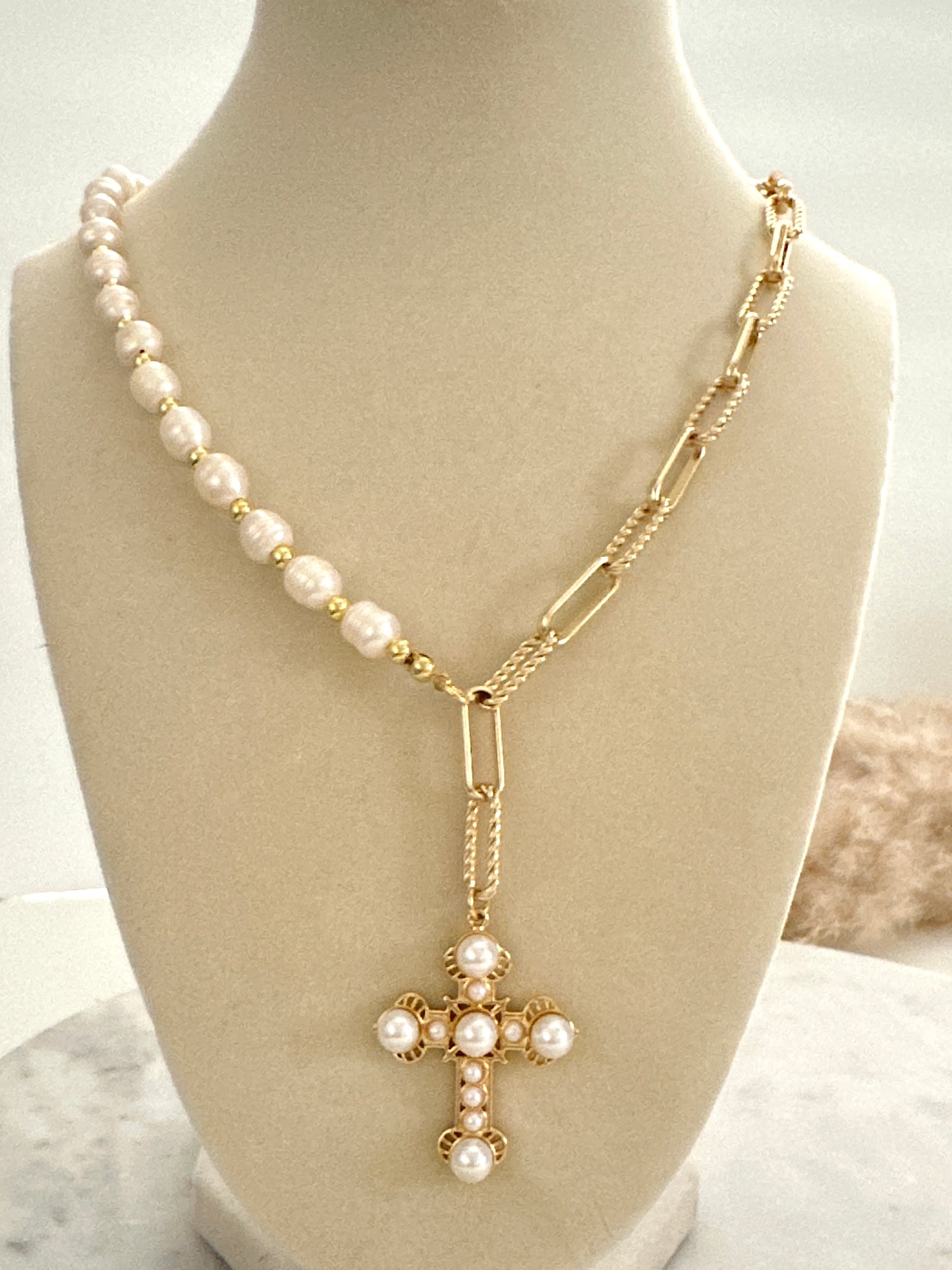 Santina Necklace Adorn U