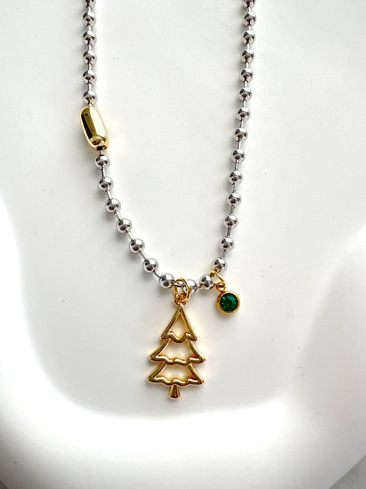 Oh Christmas Tree Necklace