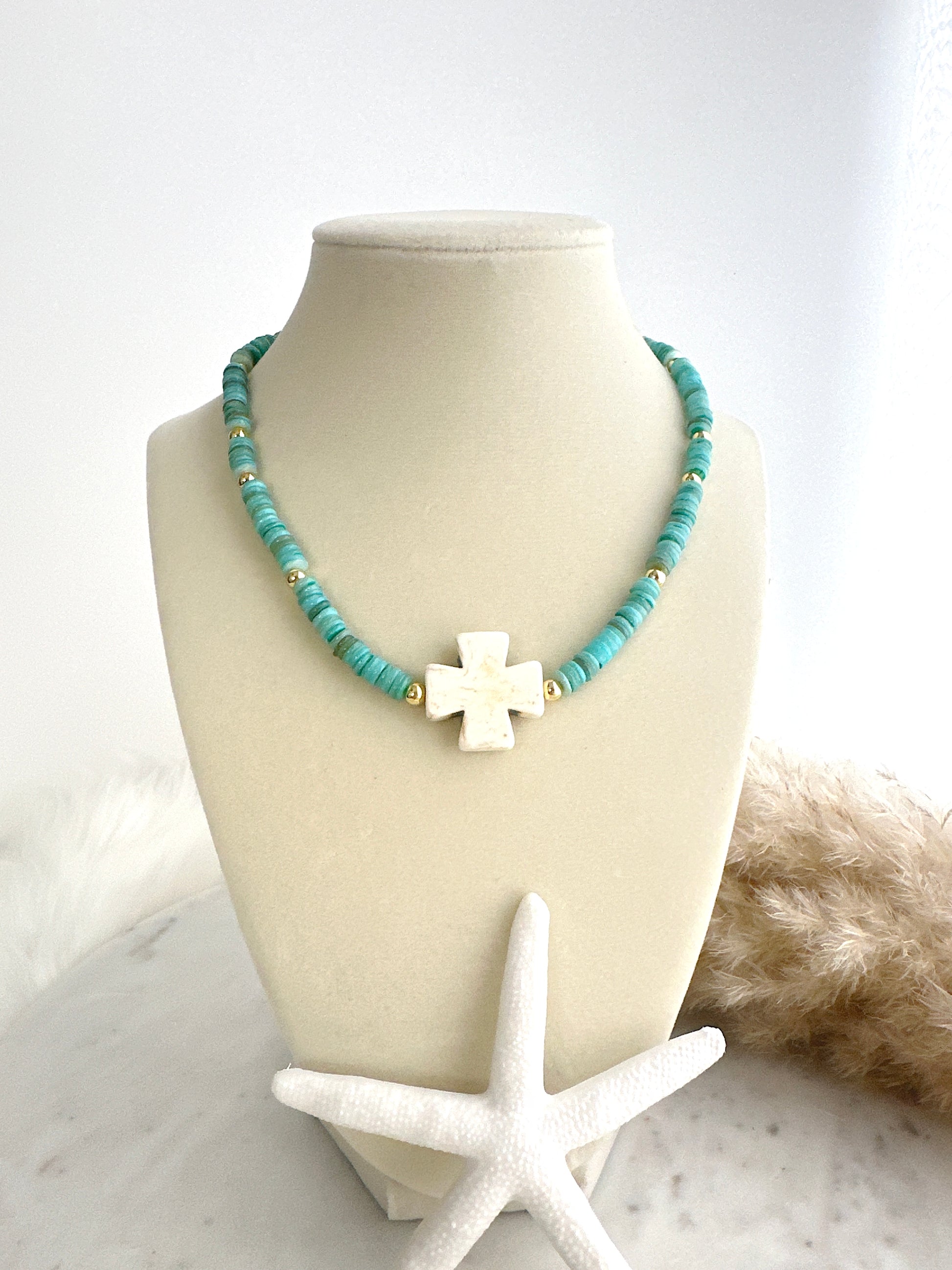 Turquoise Waters Necklace - Adorn U