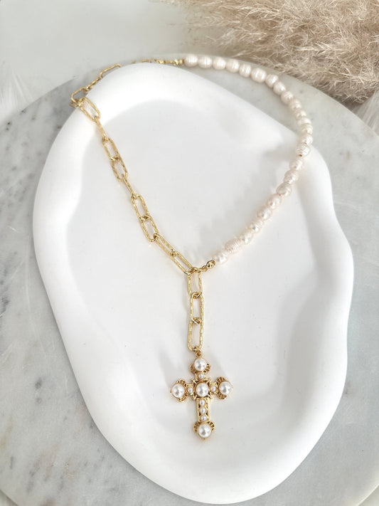 Santina Necklace Adorn U